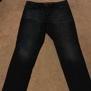American Eagle High-Waisted Jegging